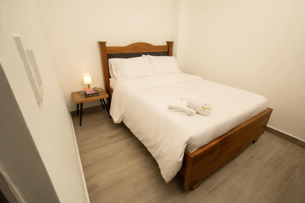 Hotel Pajara Pinta Cali 2*,